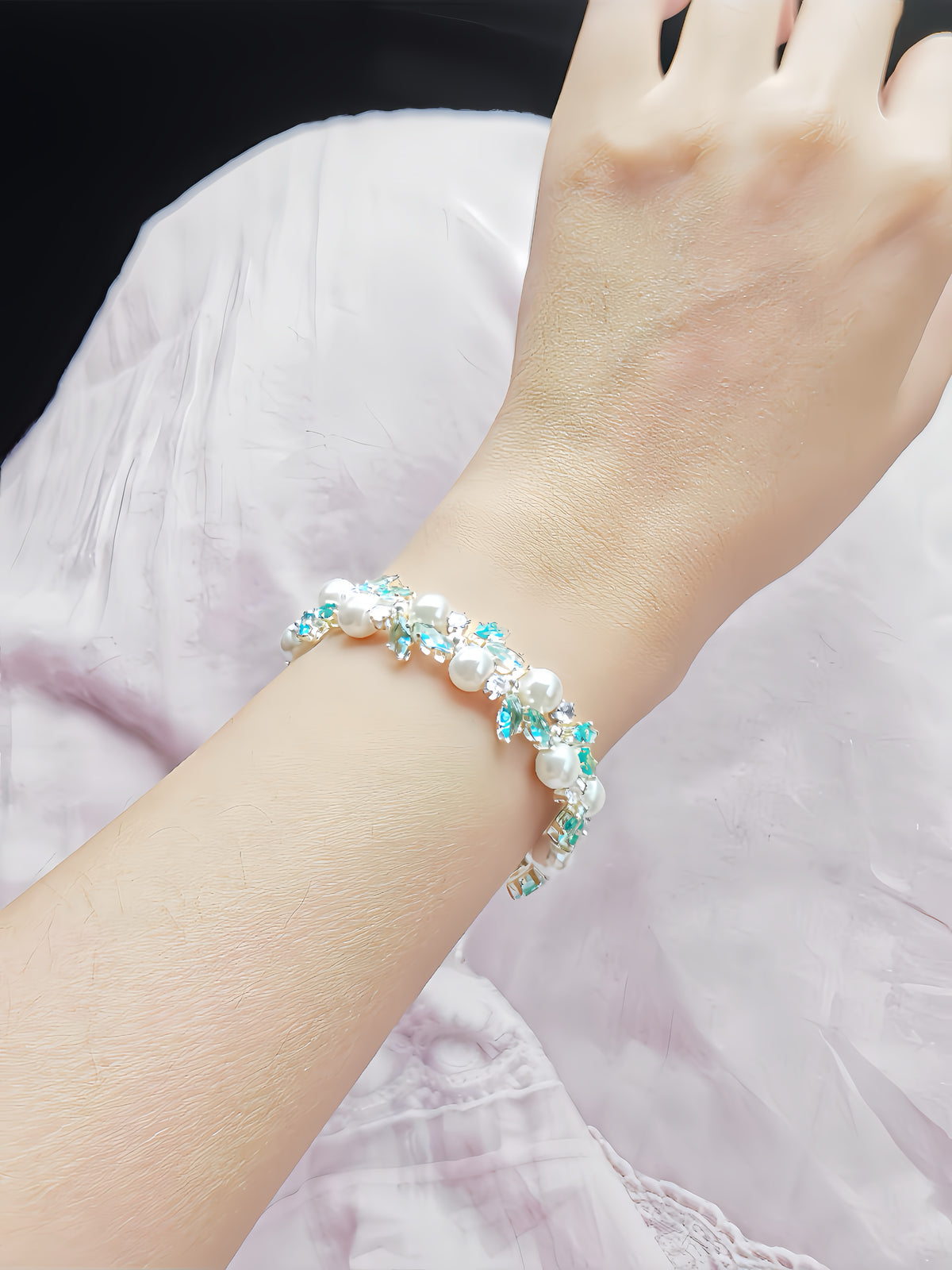 Aqua Leaf Pearl Crystal Bracelet