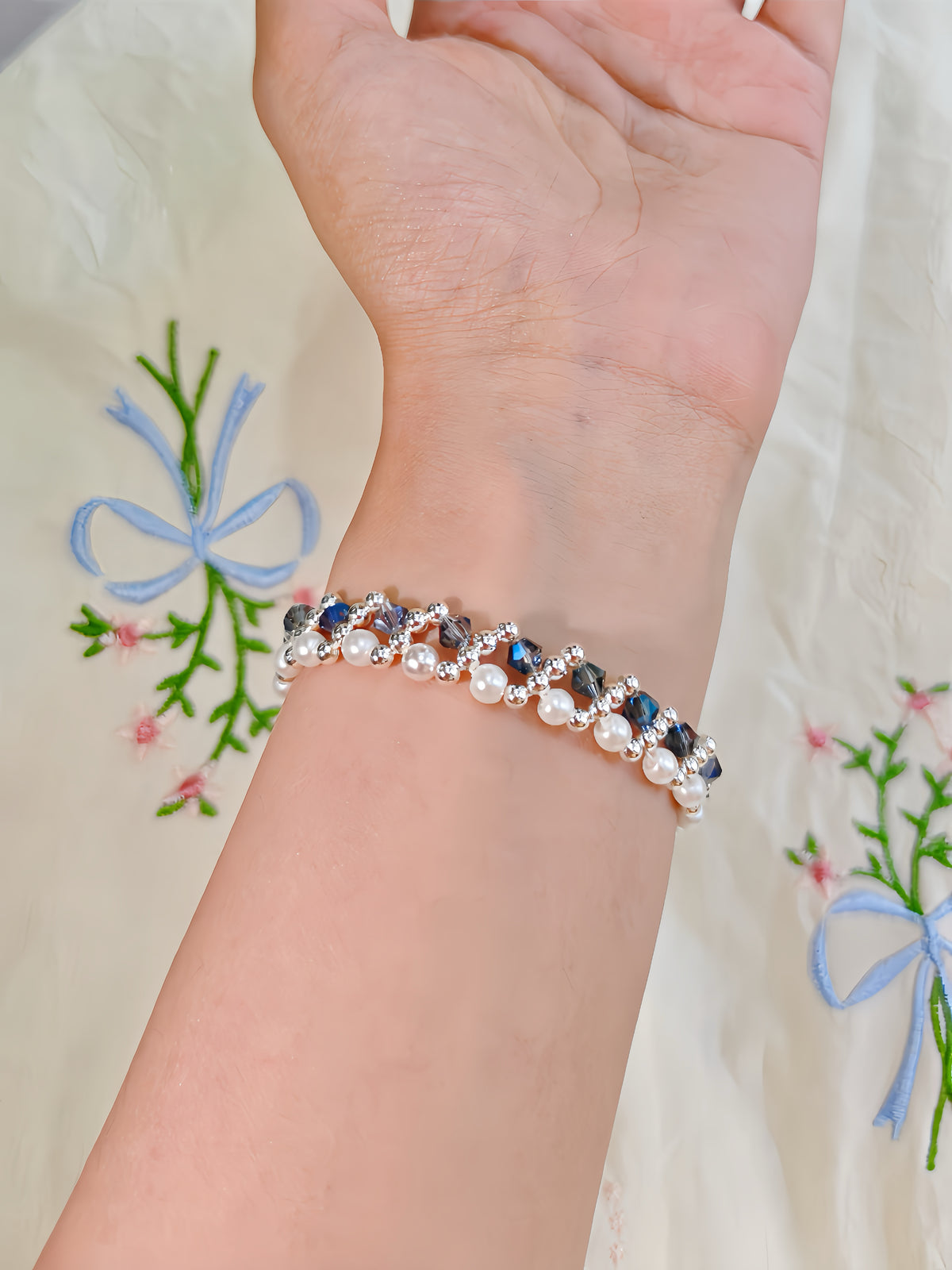 Midnight Blue Crystal Pearl Bracelet